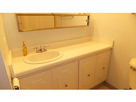 All Brick 3br/2ba Single Family Home in Rockford, IL (Photo 4 of 5)