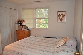 Easy Access to 495 and 93 ! in Tewksbury, MA (Photo 11 of 12)