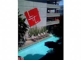 Light, Bright Loft in Little Tokyo in Los Angeles, CA