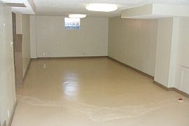 3-Bdrm Brick - Nice Quiet Neighborhood in Indianapolis, IN (Photo 9 of 9)