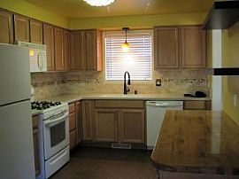 Beautiful Cabinets in Salem, OR (Photo 6 of 6)