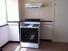 Great 2 Bedroom! in Dellwood, MO (Photo 3 of 6)