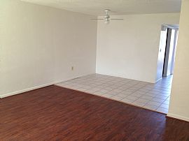 Floral Gardens Apartments in Largo, FL (Photo 10 of 12)