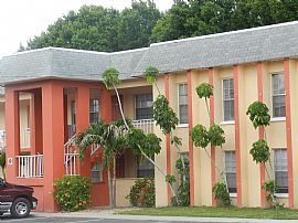 Floral Gardens Apartments in Largo, FL (Photo 3 of 12)