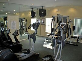 3 Bedroom in Oxnard, CA (Photo 4 of 5)