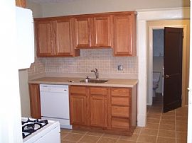 Intown Living 5 Bedroon /2 Bath in Atlanta, GA (Photo 3 of 6)