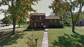 1.5 Story with Double Deck Close to I-77 in Charlotte, NC