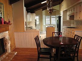 Lakefront Property in Elkins Lake in Huntsville, TX (Photo 4 of 4)