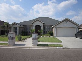 A Beautiful Home. in Mission, TX