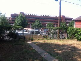 2 Bedroom, 1.5 Fully Updated Home in Health  Science in Oklahoma City, OK (Photo 2 of 11)