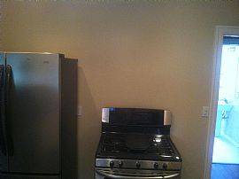 2 Bedroom, 1.5 Fully Updated Home in Health  Science in Oklahoma City, OK (Photo 9 of 11)