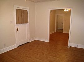 Great One Bedroom Apartment!! Must See! in Saint Louis, MO (Photo 2 of 4)