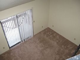 2 Bedroom 1.5 Bath Loft Available in Grand Rapids, MI (Photo 2 of 4)