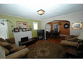 Beautiful Home in Denver, CO (Photo 5 of 12)