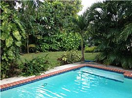 3/2 Executive Remodeled Pool Home in Miami Springs in Miami Springs, FL (Photo 8 of 8)