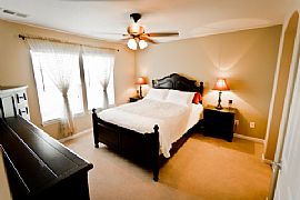 Mountain View Townhome in Castle Rock, CO (Photo 5 of 6)