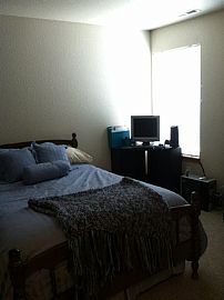 Pet Friendly, Spacious, Newer 3 Bedroom Condo in Missoula, MT (Photo 3 of 8)