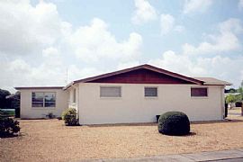 2 Bd 2 Ba 1 Cg  New Port Richey Fl Home  in New Port Richey, FL (Photo 3 of 5)