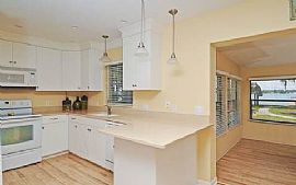 Gorgeous Lakefront Home! in Lake Placid, FL (Photo 6 of 12)