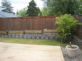 3br, 2.5ba, Loft, Newer Home in Beautiful Arbor Vineyards. Clos in Beaverton, OR (Photo 8 of 11)