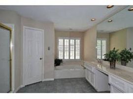 4bedroom Awesome Home For Rent in Houston, TX (Photo 4 of 7)