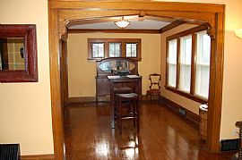 Available Immediately -Charming 2+bedroom Home, Huge Garage in Saint Paul, MN (Photo 4 of 11)