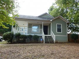 Charming Quaint 3bd/1ba Home Located Near Turner Field Stadium in Atlanta, GA