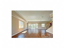 A Brand New Home For Rent in Los Angeles, CA (Photo 4 of 12)