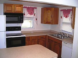 Spacious Home For Rent in Troy, OH (Photo 6 of 12)