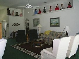 Spacious Home For Rent in Port Orange, FL (Photo 3 of 7)