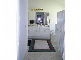 Spacious Home For Rent in Port Orange, FL (Photo 7 of 7)