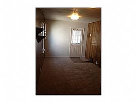 Awesome Home For Rent in Denver, CO (Photo 4 of 10)