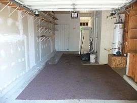 3 Bedroom Home with Large Yard in Northern Woodland in Woodland, CA (Photo 4 of 4)