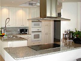 4/4 Deering Bay Ocean Luxury!! in Coral Gables, FL (Photo 4 of 6)