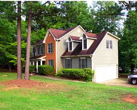 4bd Home 2.5ba (leasing Options Available) in Rex, GA