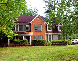 4bd Home 2.5ba (leasing Options Available) in Rex, GA (Photo 3 of 7)