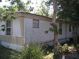 2/1-$499-912 Maplewood St, Tavares, Fl. 32778-Call-352-669-2253 in Tavares, FL (Photo 3 of 3)