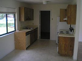 2/1.5-$550-8771 Se 87 Terr,Ocala,Fl.34472-Call-352-699-2253 in Ocala, FL (Photo 2 of 4)