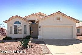 Large 3/2 with Pool and Spa! in Tucson, AZ