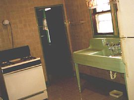 Charming Unique Historic House Near Chicago in Lyons, IL (Photo 6 of 10)