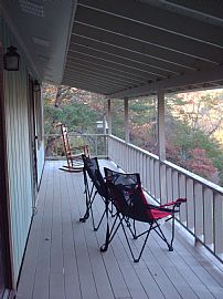 2 Bedroom 1 Bath 900 Sq Ft Upper Level in Franklin, NC (Photo 6 of 6)