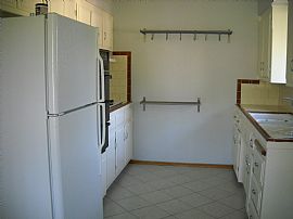 Duplex - Quiet Neighborhood in Sacramento, CA