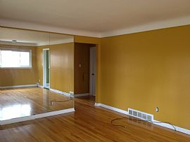 3 Bedroom Brick Ranch 1 Car Detached Garage in Saint Clair Shores, MI (Photo 4 of 9)