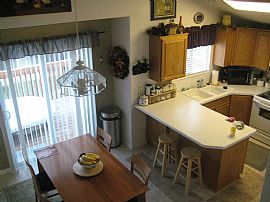 5 Bedroom 3 Bath - Top of The Line - Pets Welcome in Roy, UT (Photo 3 of 10)