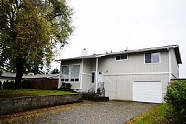 4bd+3bth1450sqf For Only $1250/month in Spanaway, WA (Photo 2 of 8)