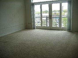 Off Campus Housing: Room 4 Rent !! in Baltimore, MD (Photo 7 of 8)