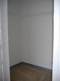 Extraodinary Roommate Style Offer !! in Baltimore, MD (Photo 8 of 8)