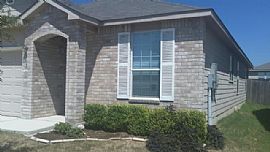 3 Bedroom Home Near Timberwood Park in San Antonio, TX