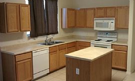 3 Bedroom Home Near Timberwood Park in San Antonio, TX (Photo 4 of 9)