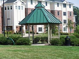 Dorms at Ipfw and Ivy Tech in Fort Wayne, IN (Photo 7 of 12)